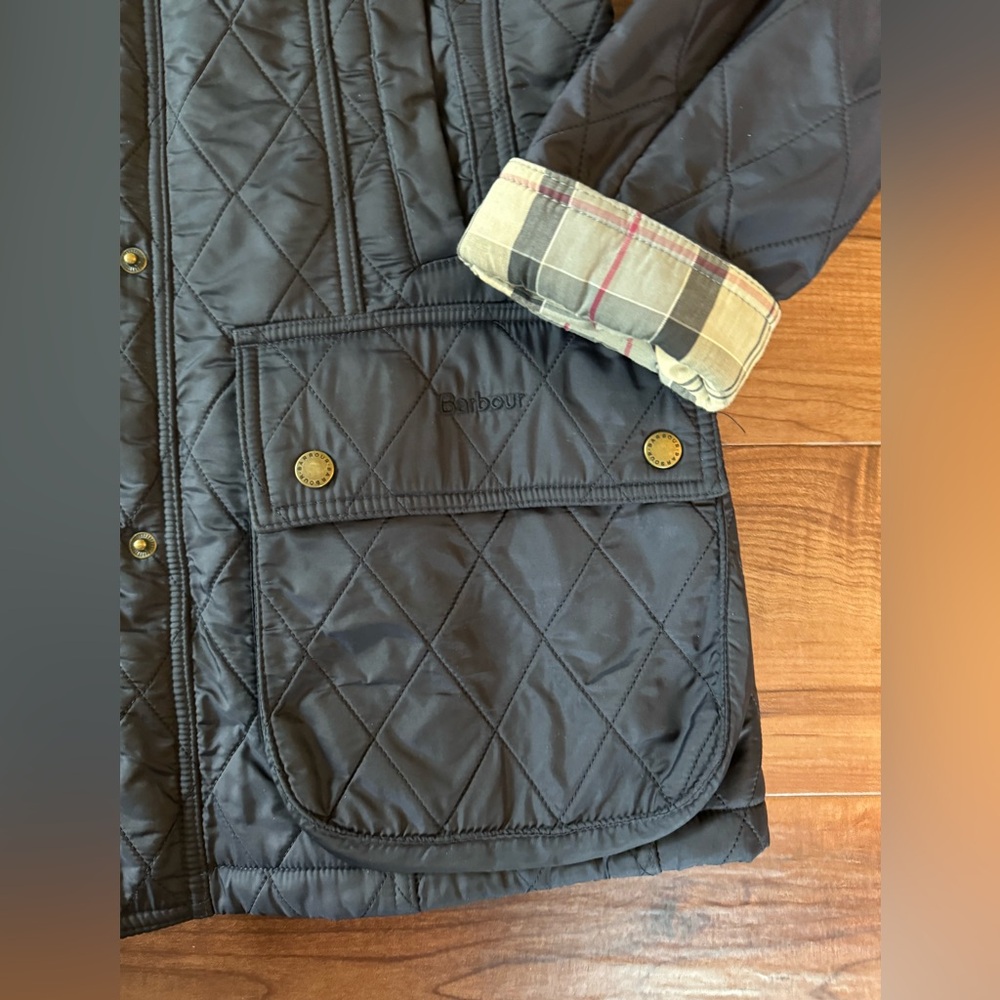 Barbour navy quilted jacket sz 8